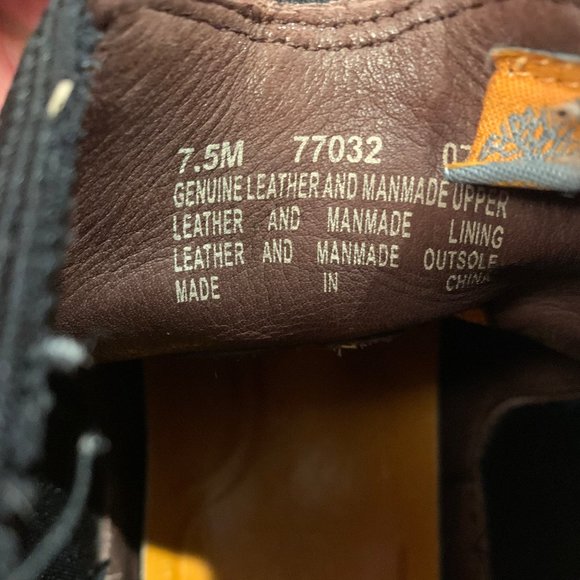 Timberland leather boots - Men's size 7.5 (but actually fit like US 8.5) - Picture 9 of 13